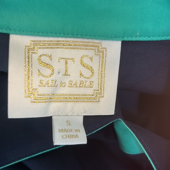 Sail to Sable Colorblock Shift Dress Navy/Kelly Green - Picture 7 of 8